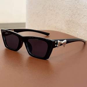 Gafas de Sol de Resina con Diseño de Ojo de Gato, Modernas y Lindas para Mujer y Hombre, Protección UV400, Estilo Elegante, Novedad 2025 - Product Image 1