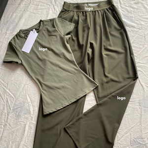 Set Yoga Estivo da Donna di Marca di Lusso Personalizzato, <span class=keywords><strong>Pantaloni</strong></span> a Gamba Larga e Maniche Corte, Traspirante e Confortevole - Product Image 5