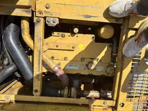 Excavadora sobre orugas diésel Caterpillar 321D de alto rendimiento, precio de fábrica, gran capacidad de trabajo, componentes básicos, bomba de engranajes de motor - Product Image 2