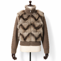 Poncho court décontracté pour femme en fourrure de renard véritable marron mocha, coupe-vent, teint uni, manches chauve-souris, col montant, fermeture à boutons
