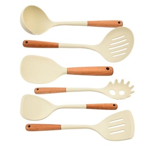 Ensemble d'ustensiles de cuisine en silicone de qualité supérieure, 6 pièces, spatule, cuillère, outils de cuisine, manche en bois, ensemble d'ustensiles de cuisine pour la cuisson - Product Image 1