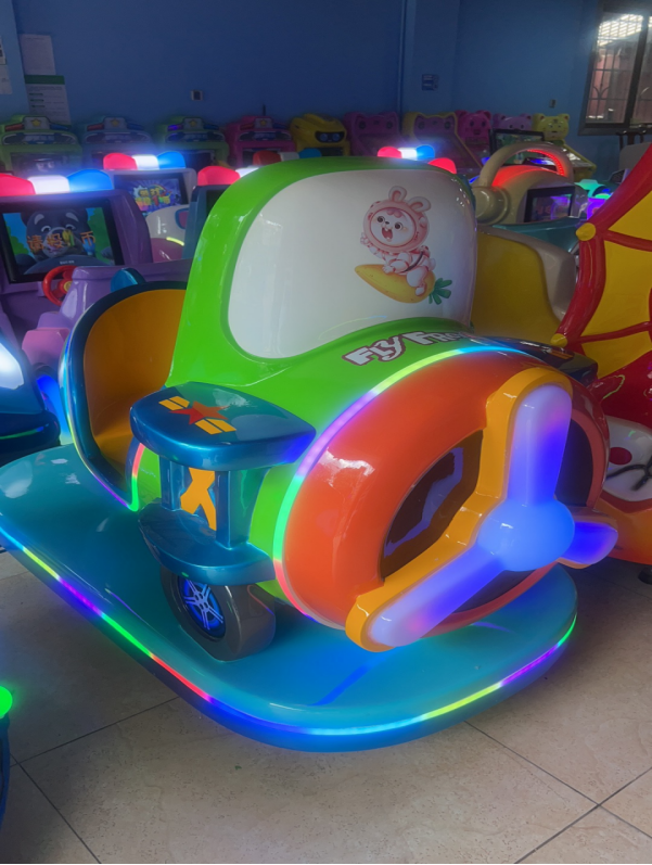 Jeu d'avion interactif de luxe en PRV avec écran de 15 pouces