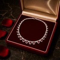Collier vintage bohème en cuivre plaqué or avec pierres en zircon et bracelet perlé