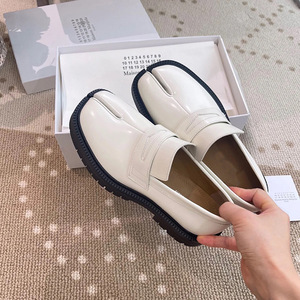 Xinzirain Mocasines Tabi Informales Planos Unisex Personalizados Talla 35-44 con Puntera Dividida de Cuero Genuino y Suela de Goma Antideslizante para Hombre y <span class=keywords><strong>Mujer</strong></span> - Product Image 6