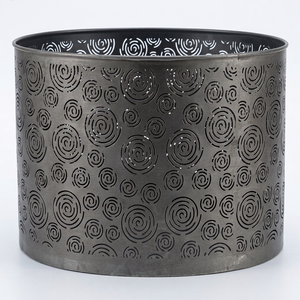 Cage à bougie perforée gravée - Product Image 1