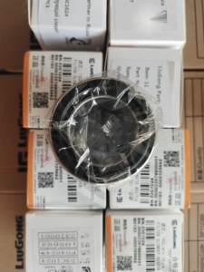 Pièces de rechange d'origine Liugong compatibles avec les machines de construction LGMC de haute qualité, élément filtrant 53C1024 - Product Image 3
