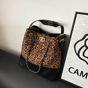 Bolso de mano superventas para mujer, uso diario, Borsa Donna, bolso de mano de lujo de gran capacidad con asa de cadena y correa para el hombro para mujer - Product Image 1