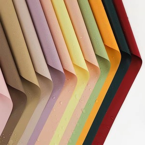 Papier d'emballage pour fleurs, double face, enduit PVC, imperméable, recyclable, 58*58CM, vente en gros d'usine, pour cadeaux d'anniversaire et artisanat - Product Image 2