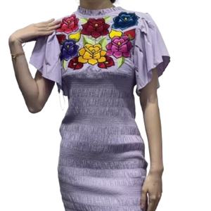 Vestido Elegante Nuevo con Detalle Elástico Bordado a Mano Vintage para Fiestas - Product Image 1