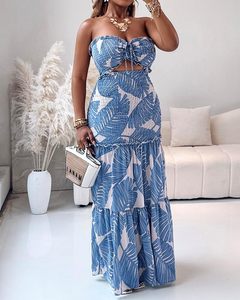 <span class=keywords><strong>CHICME</strong></span> Sommerliches, geblümtes, knielanges Viskose-Partykleid mit Raffungen, Bandeau-Oberteil, schmaler Passform und Rüschensaum für den Urlaub - Product Image 3