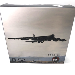Modèle d'<span class=keywords><strong>avion</strong></span> <span class=keywords><strong>bombardier</strong></span> B-52 Stratofortress à l'échelle 1/200, modèle d'<span class=keywords><strong>avion</strong></span> <span class=keywords><strong>militaire</strong></span> lourd de l'USAF, objet de collection pour les collectionneurs - Product Image 6