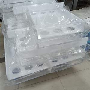 4 पहियों के साथ ओम फैक्टरी ऐक्रेलिक ल्युलाईट सेवारत गाड़ी भोजन कक्ष या होटल के लिए 4 पहियों के साथ आधुनिक डिजाइन भंडारण ट्रॉली - Product Image 6