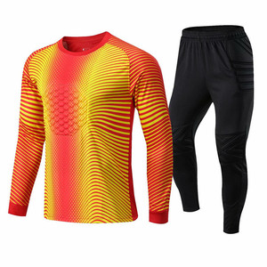 Service OEM, vêtements de <span class=keywords><strong>football</strong></span>, maillot de foot, uniforme de <span class=keywords><strong>gardien</strong></span> de <span class=keywords><strong>but</strong></span> bleu avec jaune, ensemble d'équipement d'entraînement pour <span class=keywords><strong>gardien</strong></span> de <span class=keywords><strong>but</strong></span> - Product Image 5
