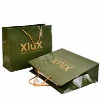 Sacs en papier personnalisés avec logo imprimé, vente en gros, sacs en papier de luxe brillants pour boutiques, emballages pour vêtements et chaussures, sacs de shopping