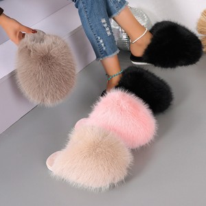 Pantoufles d'intérieur en fausse fourrure pour femmes, pantoufles chaudes en peluche pour la chambre à coucher, semelle antidérapante, chaussures à enfiler pour <span class=keywords><strong>l</strong></span>'intérieur et <span class=keywords><strong>l</strong></span>'extérieur - Product Image 4