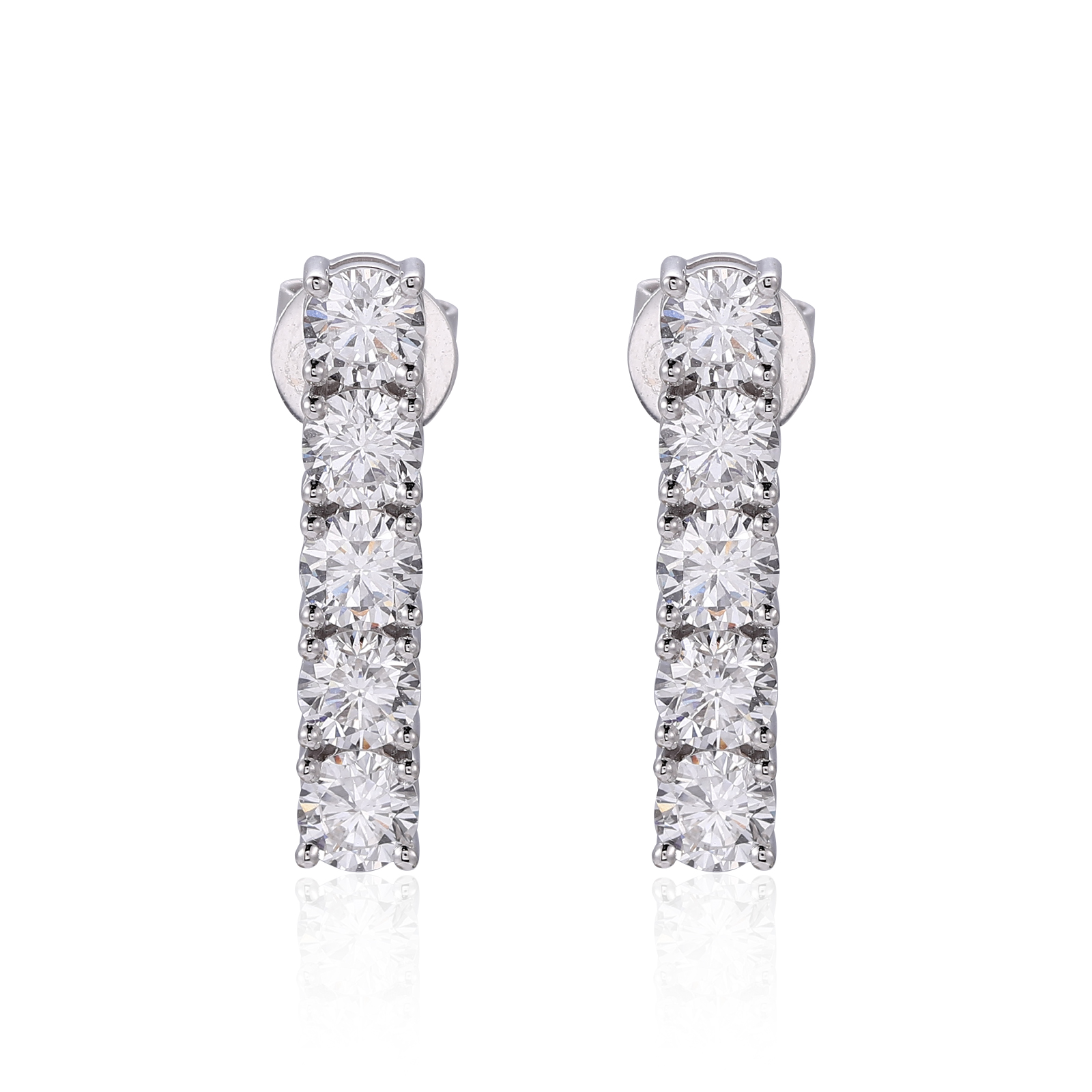 เงินแท้ 925 พร้อมเพชรสังเคราะห์