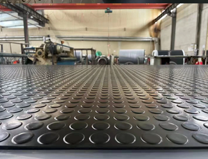 Rouleau de <span class=keywords><strong>tapis</strong></span> de sol industriel en PVC en <span class=keywords><strong>caoutchouc</strong></span> antidérapant coloré pour garage extérieur, salle de sport, sol pour voiture, faible odeur, épaisseur 2-3mm, coupe personnalisée - Product Image 3