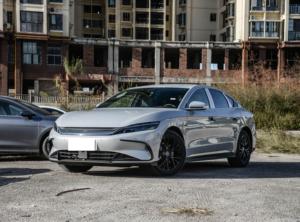 BYD <span class=keywords><strong>Han</strong></span> <span class=keywords><strong>L</strong></span> PHEV DM-P Berlina Elettrica Nuova Auto Ibrida 4WD con Potenza di 200kW e Autonomia di 125km - Product Image 3