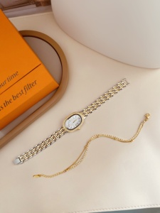 Set di Gioielli da Donna Marca SK con Orologio Dorato, Orecchini e Bracciale, Set di Moda con Orologio al Quarzo con Cristalli, <span class=keywords><strong>Regalo</strong></span> per <span class=keywords><strong>Signora</strong></span> - Product Image 6