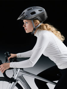 ビリオンスポーツ ML-091 OEM カスタマイズ可能 軽量EPS 超軽量 スポーツスタイル バイクヘルメット バックル留め - Product Image 3