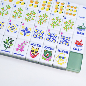 Jeu de tuiles de mahjong américain en acrylique haut de gamme, gravées au laser, colorées UV, en gelée de citron, style luxe moderne - Product Image 3