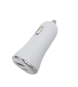 ユニバーサルデュアルポートQC3.0ポータブルカーアダプター充電器USBC急速充電カーチャージャー - Product Image 4