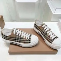 Chaussures de créateur de haute qualité 2026 pour hommes et femmes – Baskets en maille à lacets de luxe, très populaires