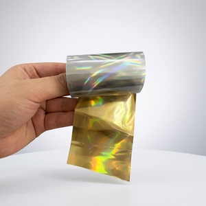 Cinta de Resina Holográfica Dorada Metálica Personalizada con Impresión Láser de Logotipo, 40MM, Lámina de Transferencia Térmica para Cintas de Graduación - Product Image 2