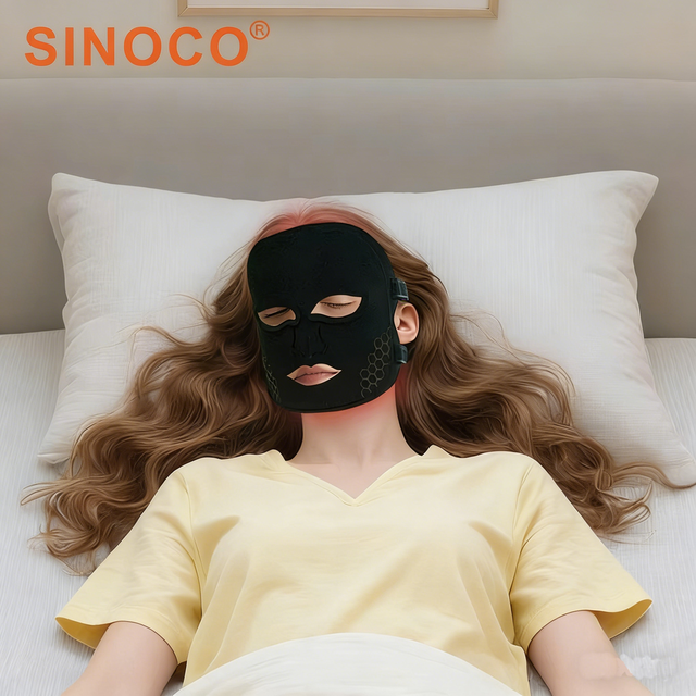 OEM Multi-Wavelength Beauty Led Red Light Therapy Mask Silicone Mask Infrared 850nm for Personal Care Pain Relief