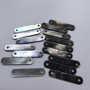 Etichette in Madreperla Bianca con Logo Inciso, Perle Personalizzabili in Dimensione e Forma, Bottoni in Conchiglia - Product Image 5