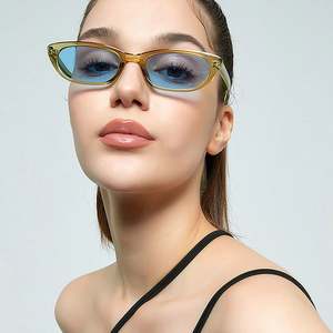 Gafas de Sol Retro de Moda al por Mayor, Color Caramelo, Protección UV400, Montura Ovalada Pequeña Transparente, para Hombre y Mujer - Product Image 4