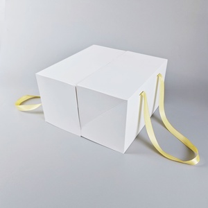 Caja de Regalo para Pastel de Cartón Blanco Impreso de 8 Pulgadas de Alto con Ventana, Sunshine Wholesale - Product Image 4
