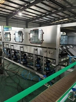 Ligne de production industrielle entièrement automatique de machines de remplissage d'eau potable pour usine d'eau en bouteille