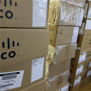 Commutateur de gestion de réseau Ethernet Gigabit 48 ports de la série C9300, modèle C9300-48T-A (ou C9300-48T-E), neuf et non ouvert - Product Image 6