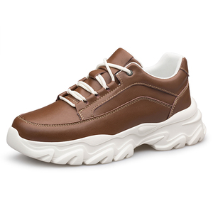 Nuovo Unisex ascensore <span class=keywords><strong>scarpe</strong></span> grandi dimensioni 6CM sollevamento <span class=keywords><strong>scarpe</strong></span> da ginnastica in pelle di mucca solette di altezza giornaliera crescente <span class=keywords><strong>scarpe</strong></span> sportive per gli uomini per la primavera - Product Image 2