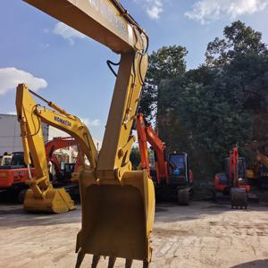 Excavadora Caterpillar 320DL 320D2L de Segunda Mano de Alta Calidad con Funcionamiento Confiable y Excelente Estado Estético - Product Image 6