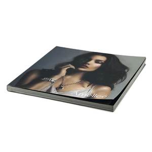 Livre de photographie personnalisé de haute qualité avec couverture rigide, impression offset de précision des couleurs et pelliculage, toucher lisse - Product Image 3