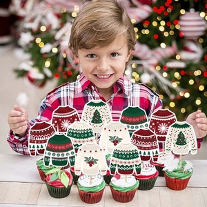 Décorations de cupcakes sur le thème des pulls de Noël moches, avec des arbres festifs, des flocons de neige et des motifs Joyeux Noël pour les fournitures de fête - Product Image 4
