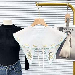 Venta al por mayor de doble capa de Organza bordado cuello falso Vintage Floral escote desmontable para ropa de mujer - Product Image 2