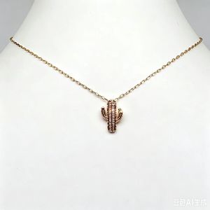 Un Precioso Collar con Colgante <span class=keywords><strong>de</strong></span> Cactus - Product Image 4