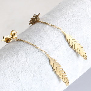 Pendientes de Hoja con Cadena Larga de Acero Inoxidable Dorado, Diseño Geométrico de Planta, Joyería de Moda - Product Image 2