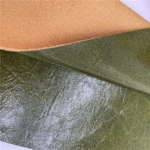 Surface brillante huileuse de fil de <span class=keywords><strong>cuir</strong></span> synthétique de PVC unique de Tannery-Sold pour le sac d'artisanat de chaise de meubles de sofa avec le motif en relief - Product Image 2