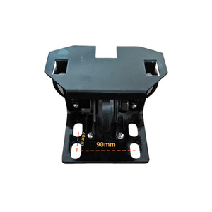 Zapata Guía de Rodillos para Elevador Tongli Xizi OX-GL76A, Pieza de Elevador de Construcción en Acero 76*22*6203 - Product Image 2