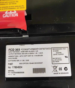 Convertisseur de fréquence 178B4604 FCD303PT4P66EXR1D0F30T00C0 pour commande de moteur 0,37 kW / 0,5 CV 380-480 V +/- 10 % 50/60 Hz - Product Image 1