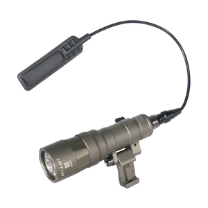 Linterna táctica de 800 lúmenes SPECPRECISION M340DFT Scout Light Pro Floodlight para caza Metal impermeable <span class=keywords><strong>FDE</strong></span> Color - Product Image 4