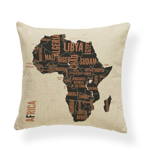 Housse de coussin carrée en polyester Amity Wholesale, imprimée avec une carte d'Afrique, fermeture éclair invisible, écologique, lavable en machine, personnalisable - Product Image 4