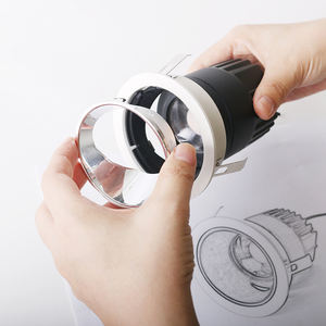 Système de contrôle d'éclairage sans fil contrôlé par application avec construction en aluminium moulé sous pression - Product Image 5