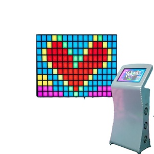Dalles de sol LED interactives programmables en plastique pour jeux - Product Image 1