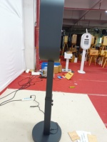 Photo Booth Oval Portabel untuk iPad dengan Ring Light, Stand Selfie Kompatibel Kamera DSLR untuk Acara Pesta Pernikahan