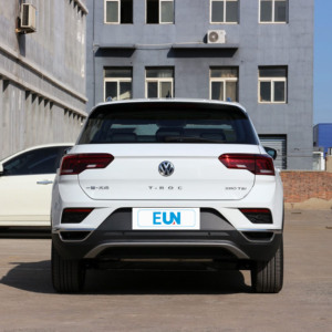 Venta al por Mayor de Vehículos de Segunda <span class=keywords><strong>Mano</strong></span> Volkswagen <span class=keywords><strong>T</strong></span>-<span class=keywords><strong>Roc</strong></span> Modelo 2020 280TSI DSG Edición Avanzada de Dos Ruedas Motrices - Product Image 4